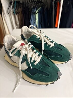 New Balance 327 Marsh Green Sneakers